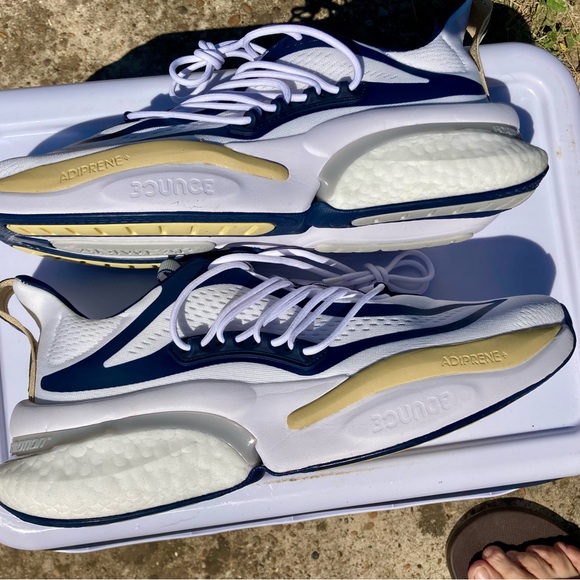 Adidas Alpha-boost
 V1 NCAA 

Size 9 - Picture 13 of 16